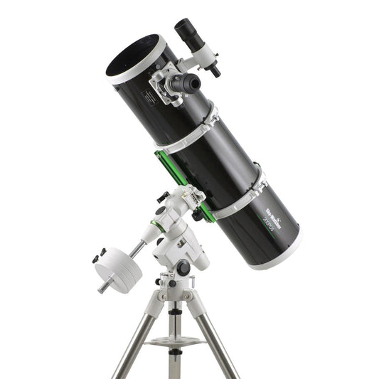 Télescope Newton 200mm f/5 Dual Speed avec monture NEQ5 Pro Go-To - Sky-Watcher
