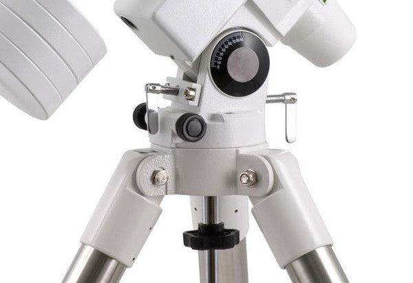 Teleskop Maksutov-Cassegrain Mak180 f/15 z montażem równikowym NEQ5 - Sky-Watcher