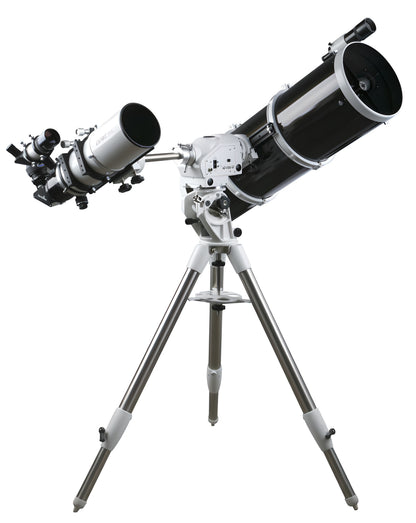 Lunette Esprit 120ED Pro triplet pour astronomie sur AZEQ6 Go-To - Sky-Watcher