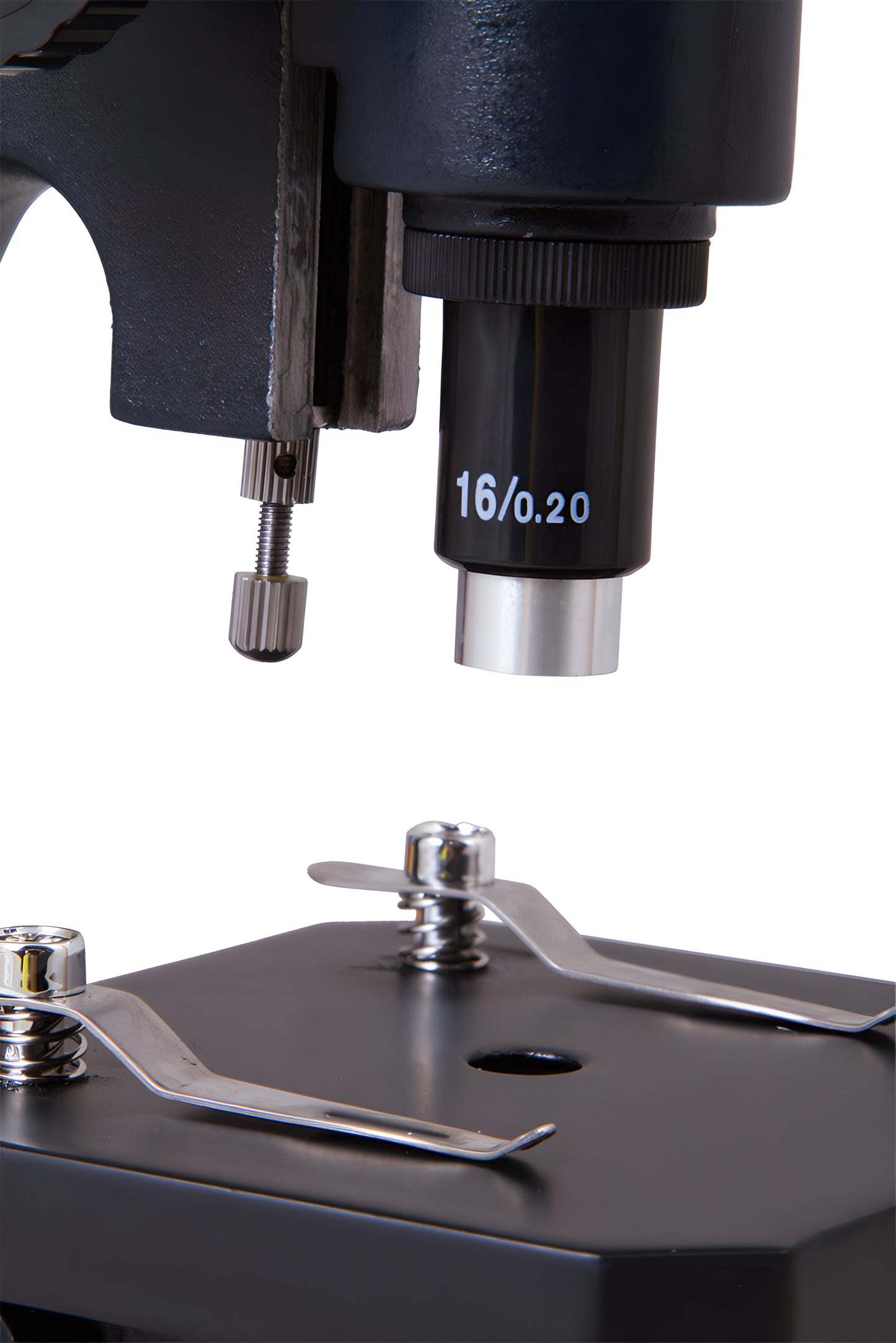 Microscope monoculaire pour la biologie 200x Levenhuk