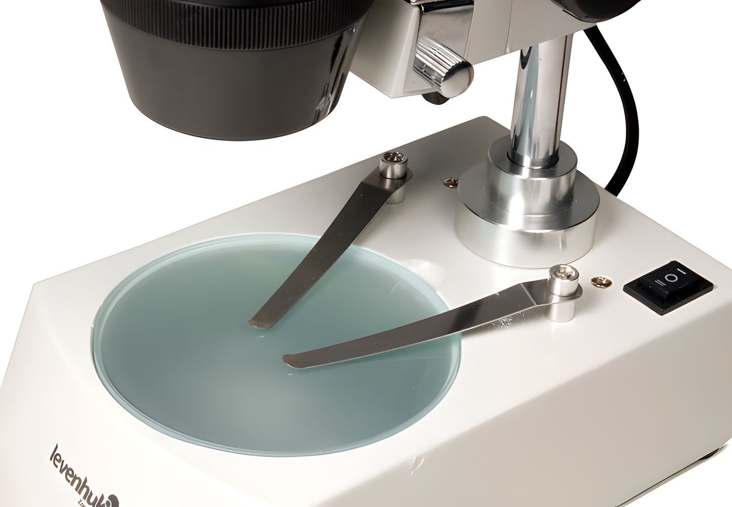 Microscope stéréo binoculaire à objectifs 2x/4x Levenhuk 3ST