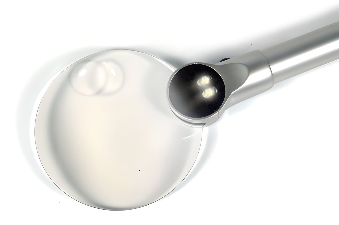 Loupe bifocale LED Zeno 400 2x/4x avec manche en aluminium - Levenhuk