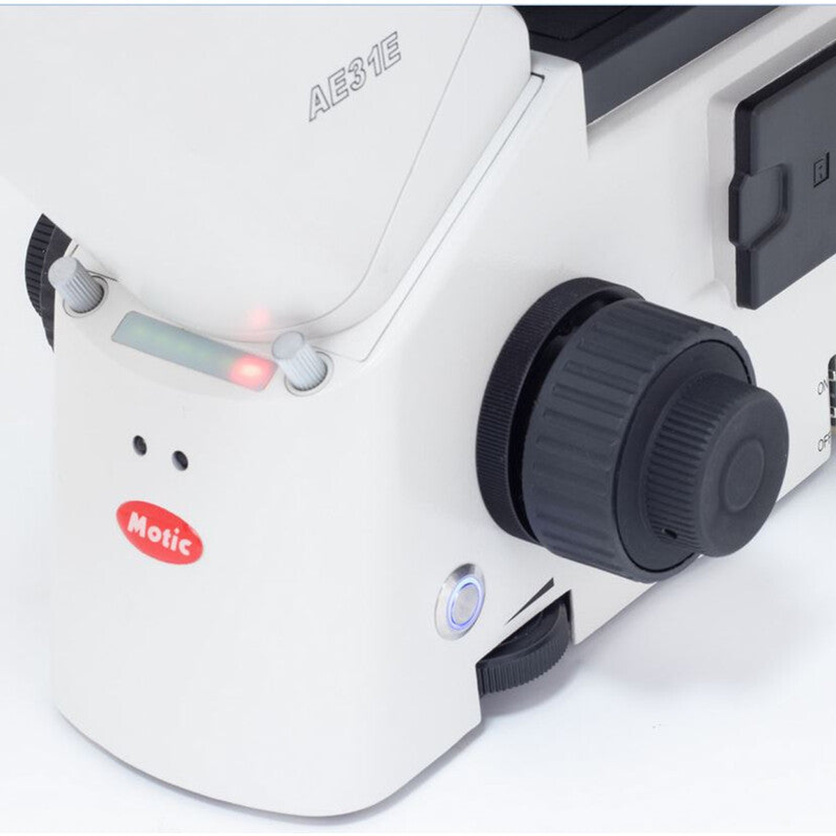 Microscope inversé trinoculaire AE31E 40x–400x à contraste de phase – Motic