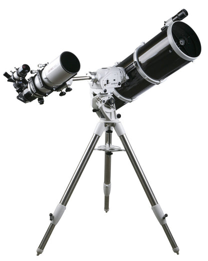 Lunette Esprit 120ED Pro triplet pour astronomie sur AZEQ6 Go-To - Sky-Watcher