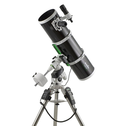 Teleskop Sky-Watcher 200mm f/5 Dual Speed på Montur NEQ5 Pro Go-To BD