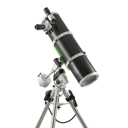 Teleskop Sky-Watcher 200mm f/5 Dual Speed på Montur NEQ5 Pro Go-To BD