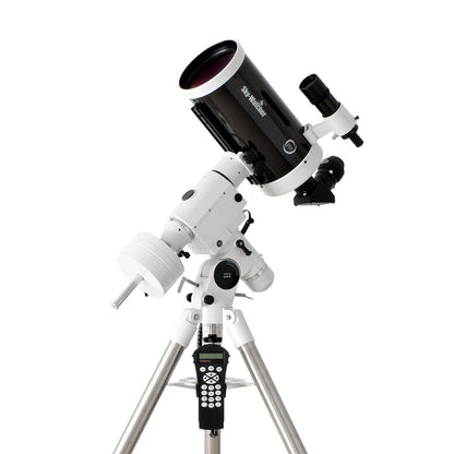 Maksutov-teleskooppi Sky-Watcher Mak150 f/12 HEQ5 Pro Go-To -jalustalla