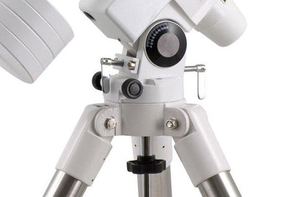 Lunette Sky-Watcher Black Diamond 100ED f/9 sur NEQ5 Pro-Go-To - Sky-Watcher
