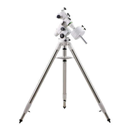 Lunette Sky-Watcher Black Diamond 80ED f/7.5 sur monture NEQ5 Pro Go-To pour l’astronomie — Sky-Watcher