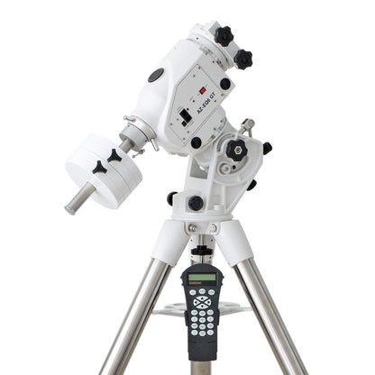 Télescope Newton Sky-Watcher 200mm f/4 Dual Speed sur AZ-EQ6 Pro Go-To – Tube optique polyvalent pour l'observation et l'astrophotographie - Sky-Watcher